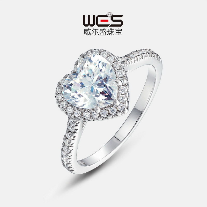 Anillo de diamantes con luz de moissanita en forma de corazón de amor transfronterizo S925 con incrustaciones de plata, tesoro de color brillante, propuesta de matrimonio, anillo de compromiso, lujo ligero