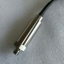 GDP10ú��ר��ѹ��������.������0-2.5MPA  4-20MA   0.5