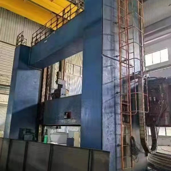 出售齐二机床6.3米原装数控立车，加工高度5米，西门子系统