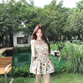 海岛度假穿搭三亚旅游夏季生日战袍印花礼服设计感甜欲连衣裙女