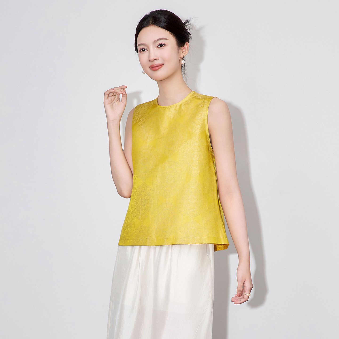 2510111-High-Quality Reversible Jacquard Vest Fragrant Cloud Yarn National Style Slimming Look Top Nanyou Women's Summer New Style