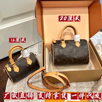 Foreign Trade Brand L Pillow Bag Women's Bag Trendy Monogram Shoulder Bag Crossbody Bag Handbag Versatile Style Portable Handbag Foreign Trade Brand L Pillow Bag Women's Bag Trendy Monogram Shoulder Bag Crossbody Bag Handbag Versatile Style Portable Handbag