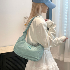 Colorful Fox韓国版新型女性シンプルで、純色のショルダーバッグを組み合わせて、日常通勤して、脇の下のカバンを作ります。