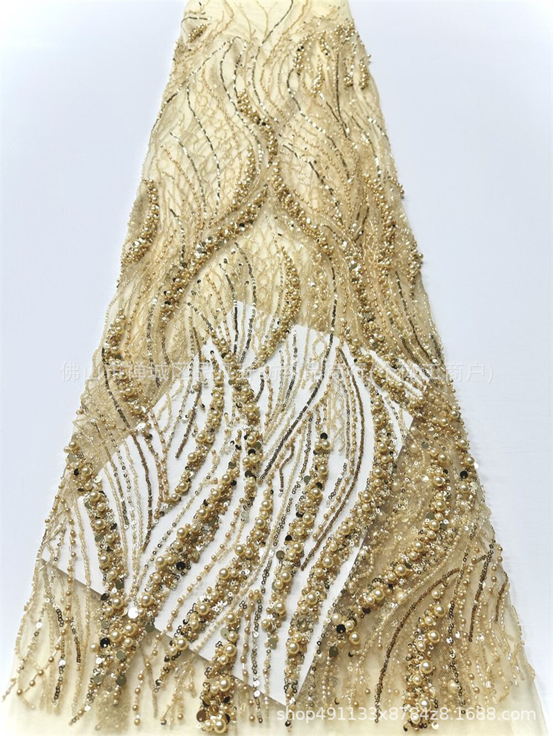 Caña, hierba de agua, tela de malla de perlas, cuentas hechas a mano, ropa de brindis, tela de vestido de noche