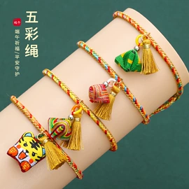 耳环;耳钉;项链