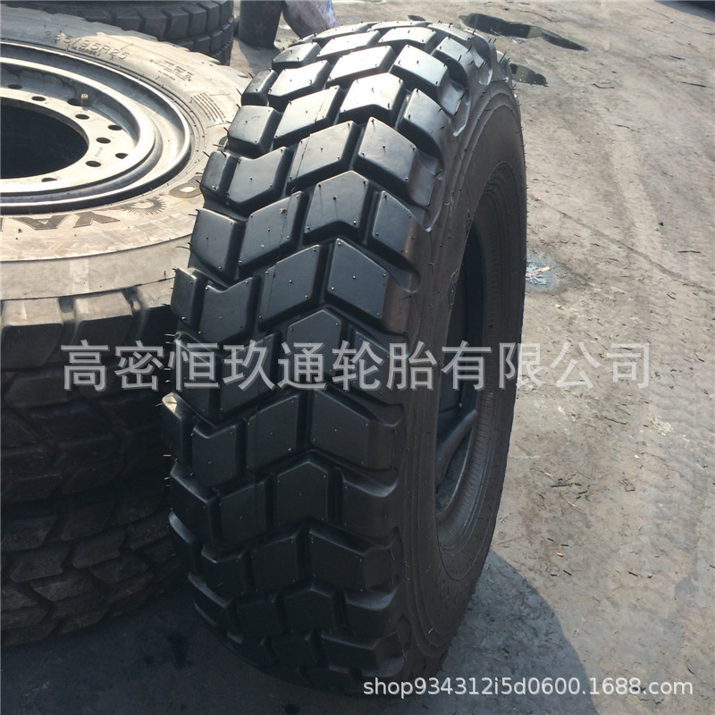 销售东风汽车轮胎11R18工程越野汽车轮胎 12.5R20