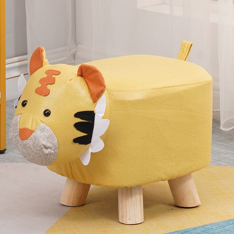 Fábrica directa taburetes para niños taburetes para animales taburetes de madera sólida para cambiar zapatos taburetes creativos pequeños taburetes de casa sala de estar dibujos animados lindos