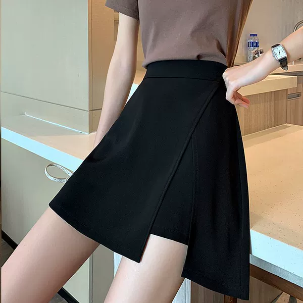 Black (with inner lining)