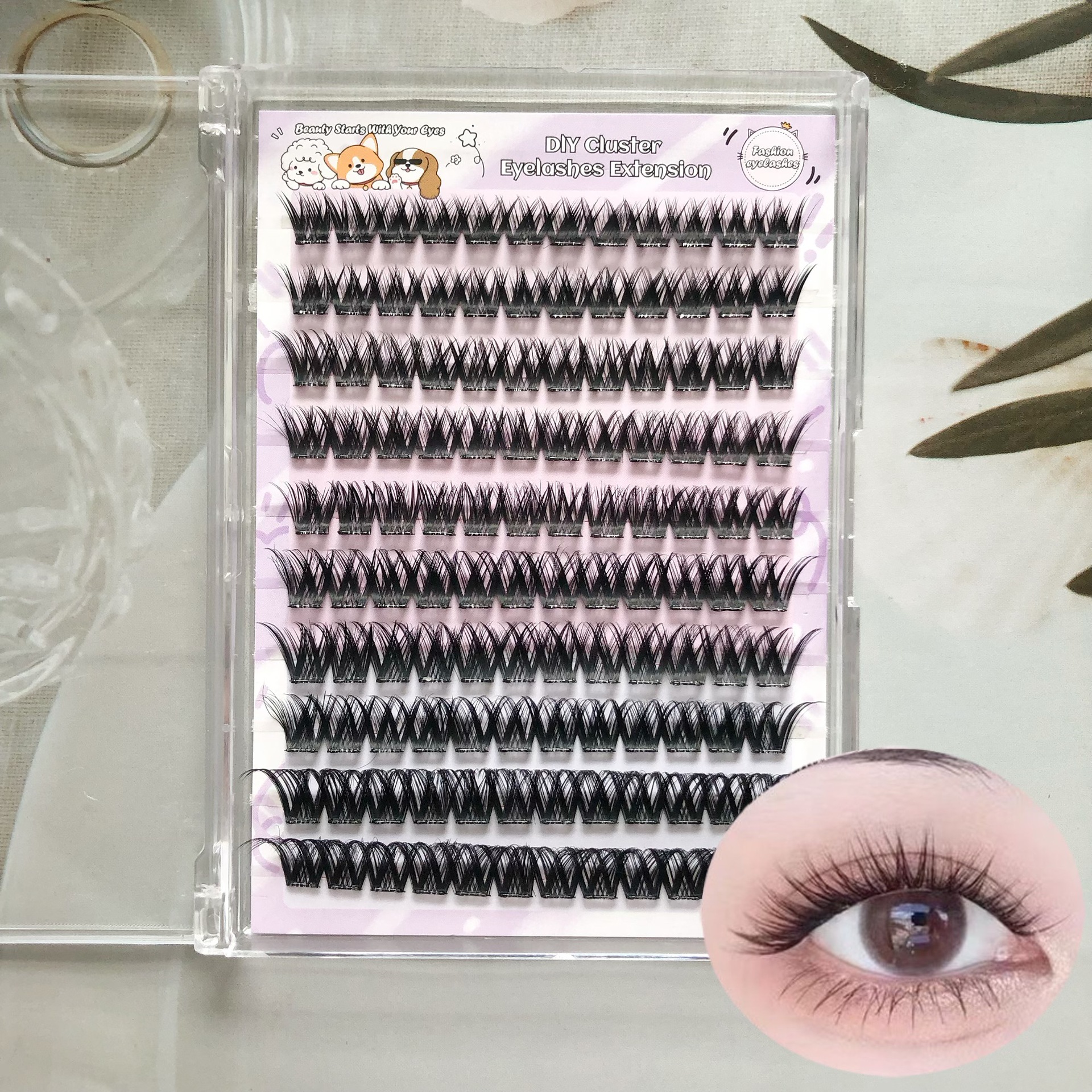 Las pestañas falsas transfronterizas proporcionan pestañas falsas de gran capacidad sin pegamento.