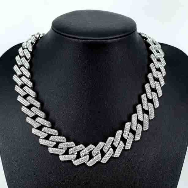 Bracelet chaîne cubaine en alliage doré avec strass collier_voghion.com