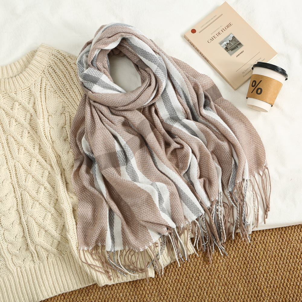 Sügis-talvine külmakindel ja soe narmastega sall. Moodne, lihtne ja mitmekülgne meeste ja naiste ruuduline pikk sall._voghion.com