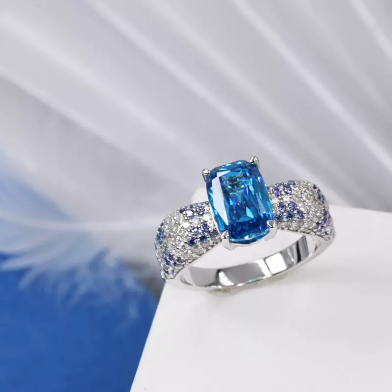 4克拉阿育王钻石切割培育宝渐变钻海蓝色满天星S925银高定戒指