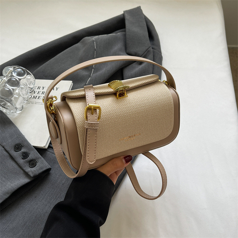 Bolso de mano de moda para mujer Bolso cuadrado pequeño de todo fósforo de moda coreana 2024 Bolso de mensajero casual de sentido simple y avanzado de nicho