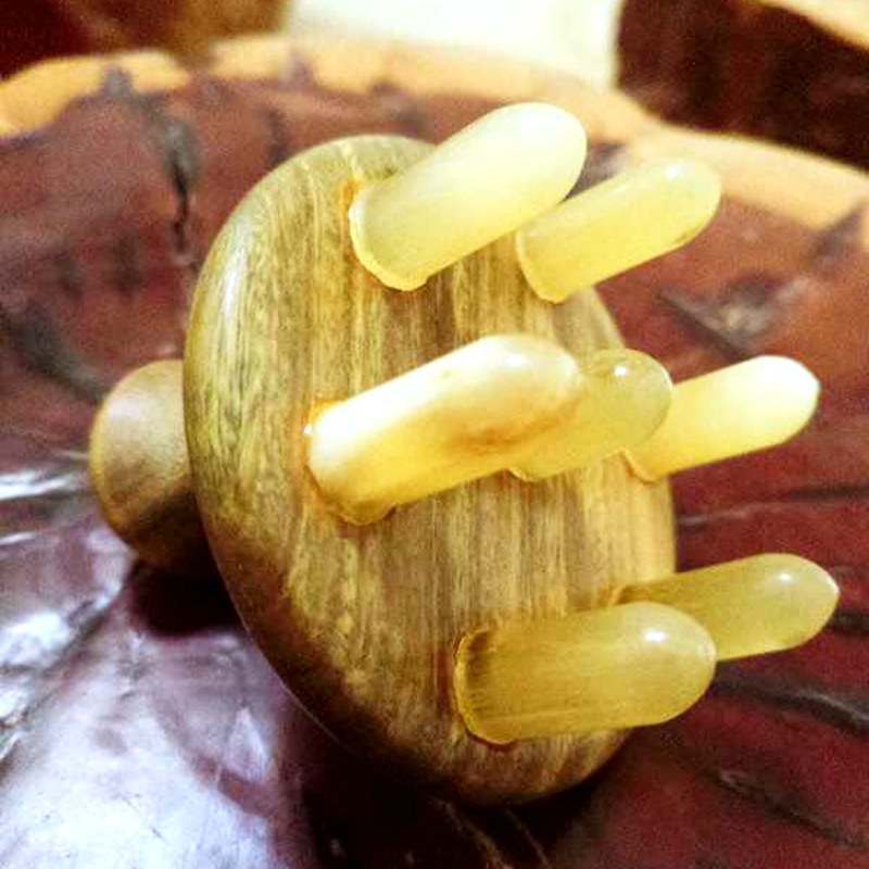 Sandalwood Massage Comb for Women's Head, Scalp Meridian Comb Massager for Unblocking Meridians, Scraping, Preventing Hair Loss, Natural Hair Care Comb