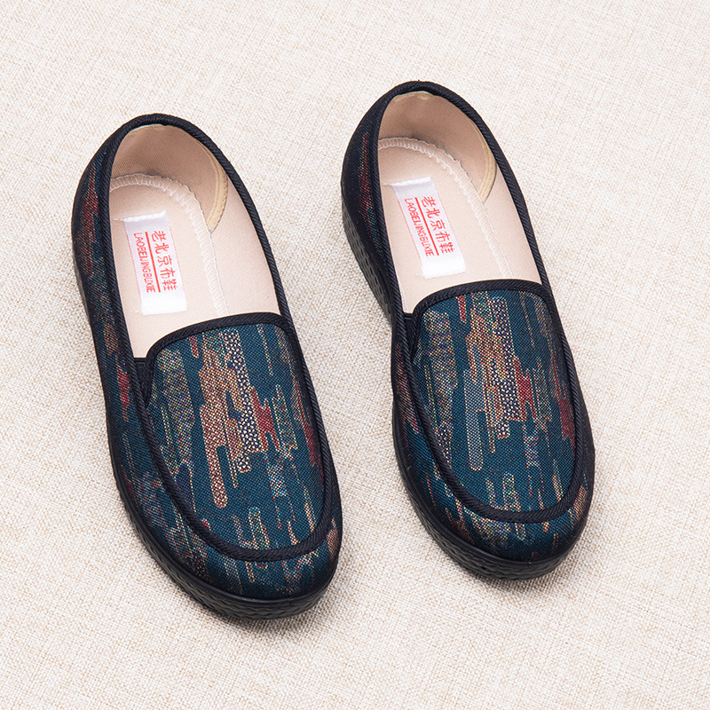 Old Beijing Cloth Shoes for Women, Summer Grandma Shoes, Middle-Aged and Elderly Mom Shoes, Spring and Autumn Comfortable Soft-Soled Women's Cloth Flats Old Beijing Cloth Shoes for Women, Summer Grandma Shoes, Middle-Aged and Elderly Mom Shoes, Spring and Autumn Comfortable Soft-Soled Women's Cloth Flats