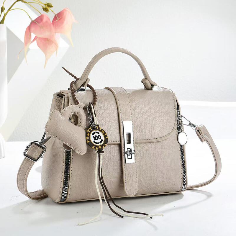 Fashionable Handbag Mini Pendant Small Bag Casual Versatile Shoulder Bag Daily Commuting Crossbody Bag Cross-Border Bags Fashionable Handbag Mini Pendant Small Bag Casual Versatile Shoulder Bag Daily Commuting Crossbody Bag Cross-Border Bags