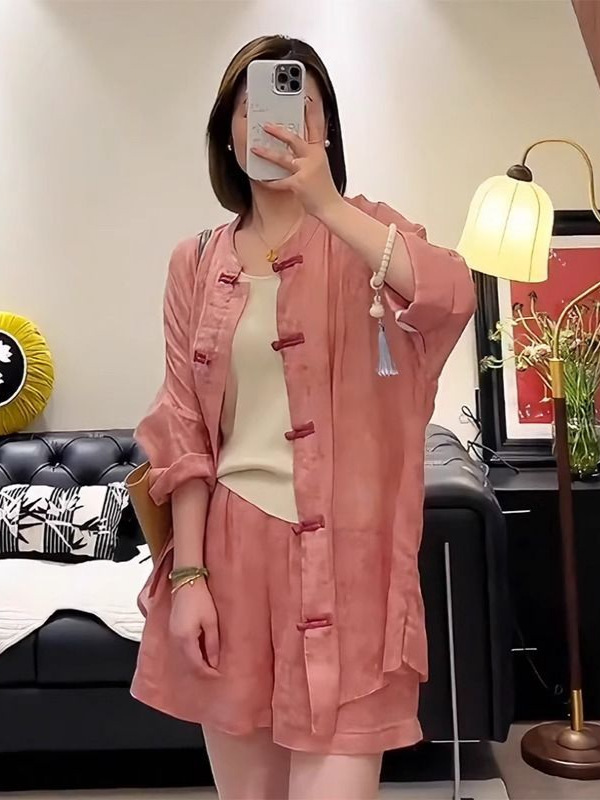 ファットmm新しい中国風レトロスーツ女性のピンクバックル日焼け止めシャツツーピースセットootd着用新しいショーツトレンディ|undefined