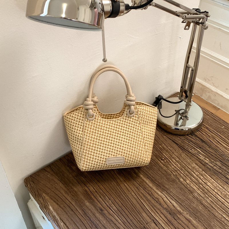 2026 Spring New Arrival Niche Design Woven Handbag For Women, Korean Style Versatile Crossbody Bag, Light Luxury Fashion Commuter Bag - Thumbnail 7
