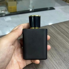 F118A-30ML50ml ファッションブラックボトル香水スプレーボトル化粧品詰め替えボトルポータブルガラスボトル