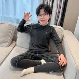 男童睡衣套装秋冬2025新款保暖内衣中大童纯色秋衣秋裤德绒家居服