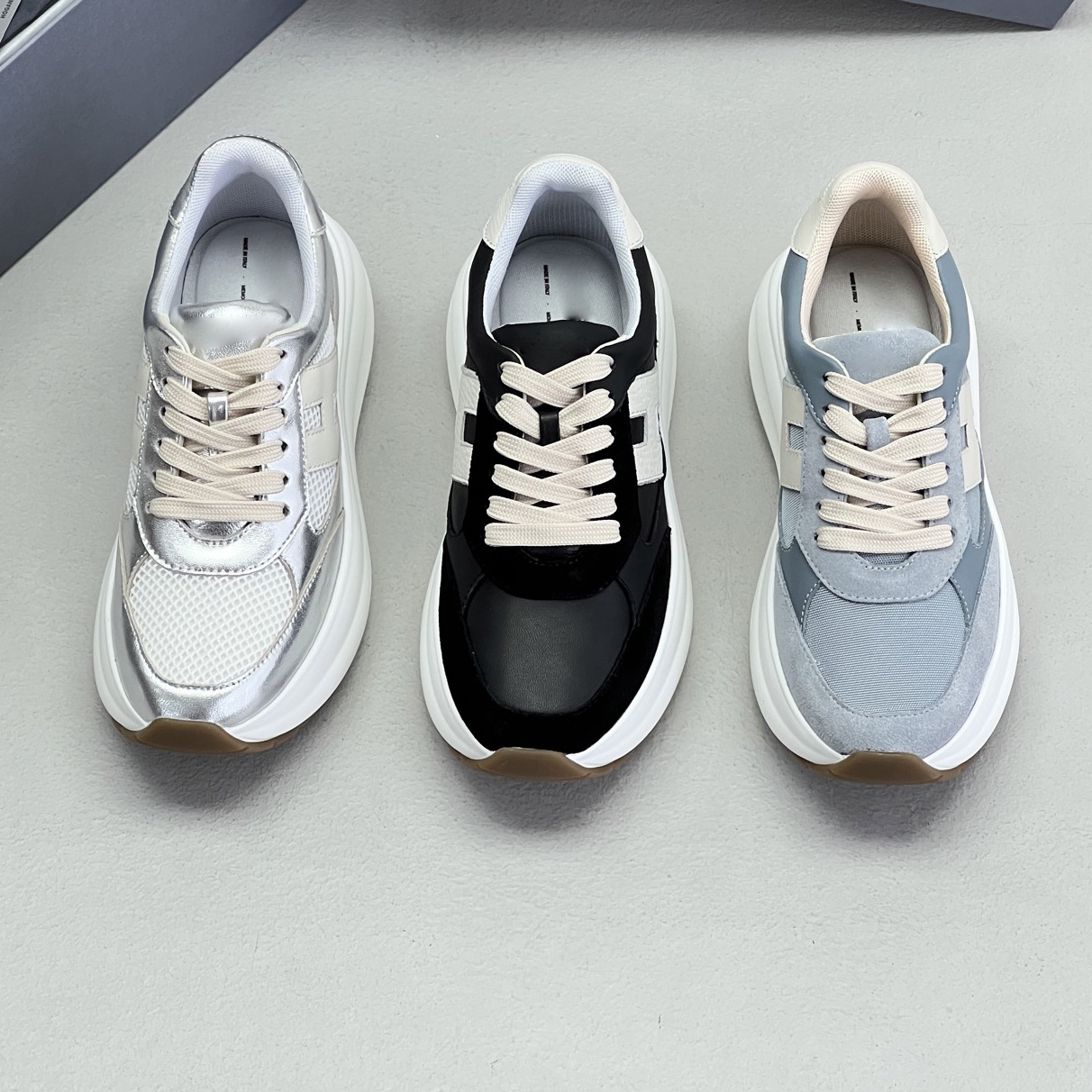 2026 Early Spring Lace-Up Dad Shoes, Genuine Leather Patchwork Casual Shoes, Thick-Soled Versatile Women's Shoes, Sports Shoes, Running Shoes