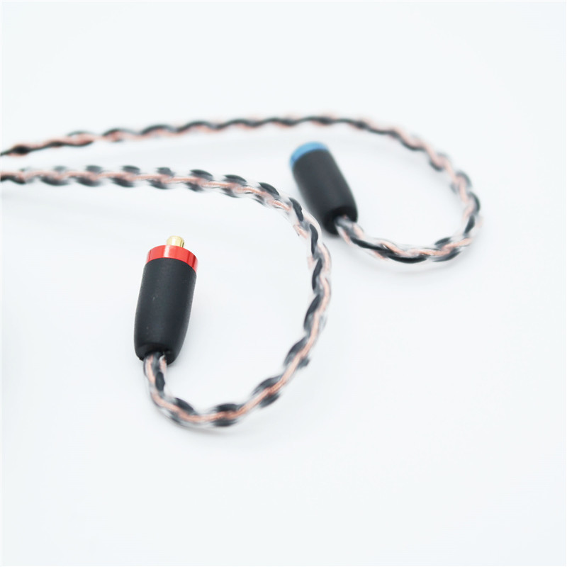 Zhongshan Zhensheng 8 hilos de alambre de cobre libre de oxígeno mezclado MMCX reemplazo enchufable MP3 Cable de auriculares SE535UE900