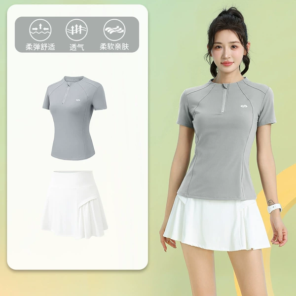 Gray two-piece suit (cloud white skirt)