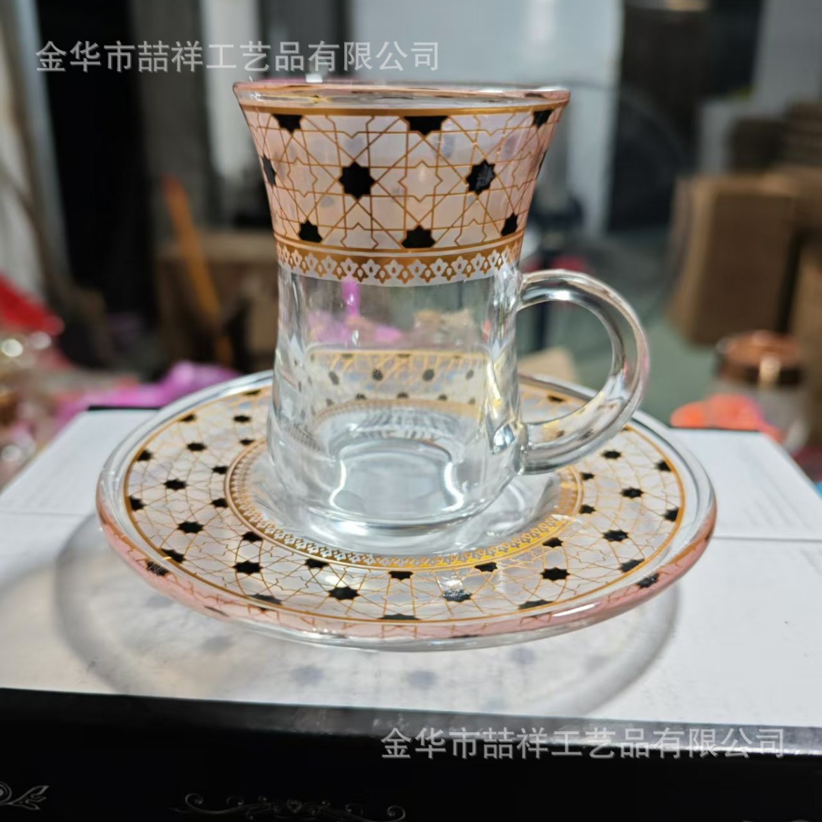 Nuevo producto transfronterizo Taza de café creativa con manija Spot Taza de agua de vidrio de flor dorada transparente resistente a altas temperaturas Taza de café con leche