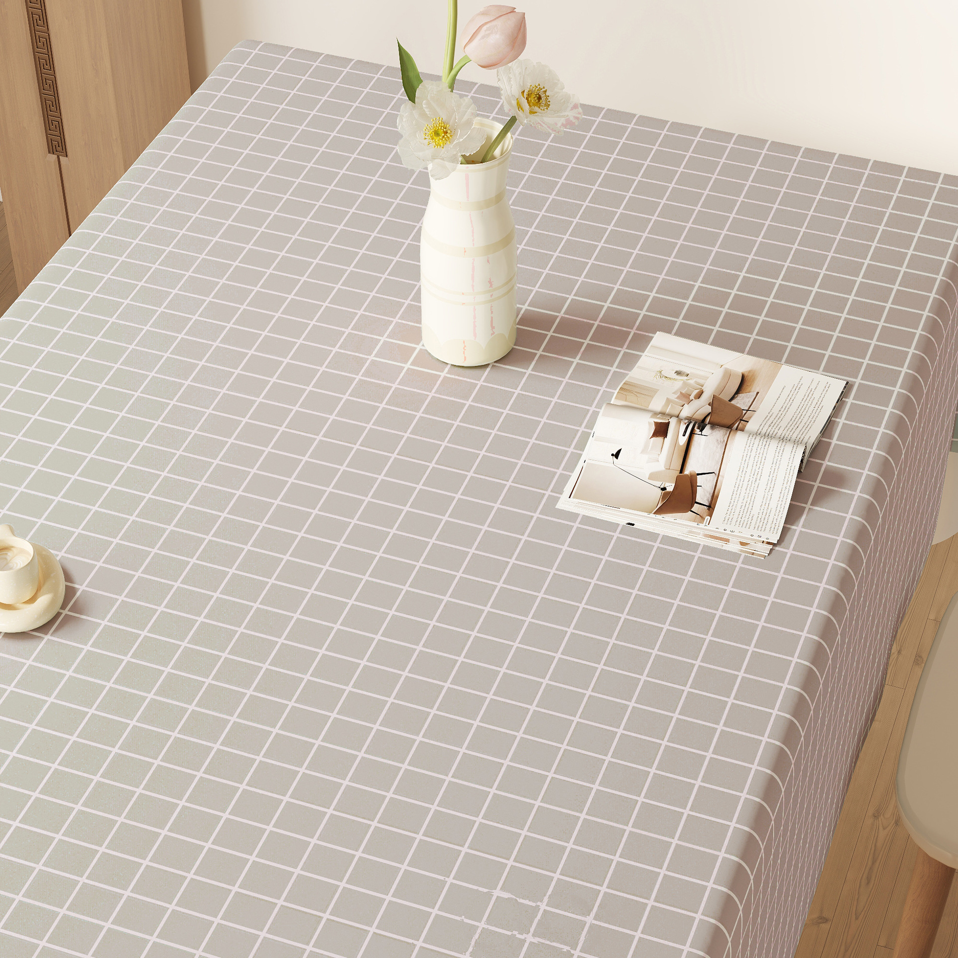 Pequeña celosía gris (respetuosa con el medio ambiente, suave e insípida)