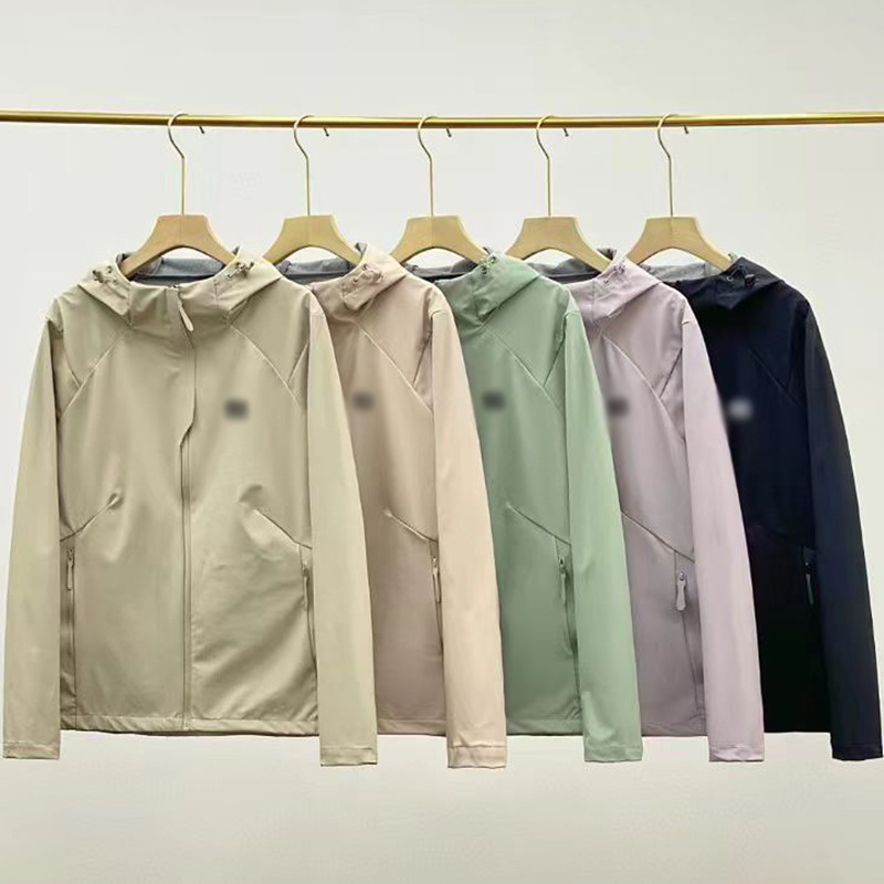 Kl Same Style Outdoor Waterproof Jacket Mountaineering Jacket for Men and Women Couples Same Style Hard Shell Single Layer Jacket Waterproof Jacket