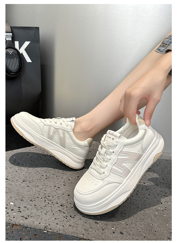 High-end Women's White Sneakers, New Autumn 2026 Trendy Internet Celebrity Versatile Thick-soled Platform Popular_vogvips.com