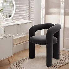 �����L���W�W�t���y���OӋ��ֱ���F�����s���Ҽ����p����y̨����