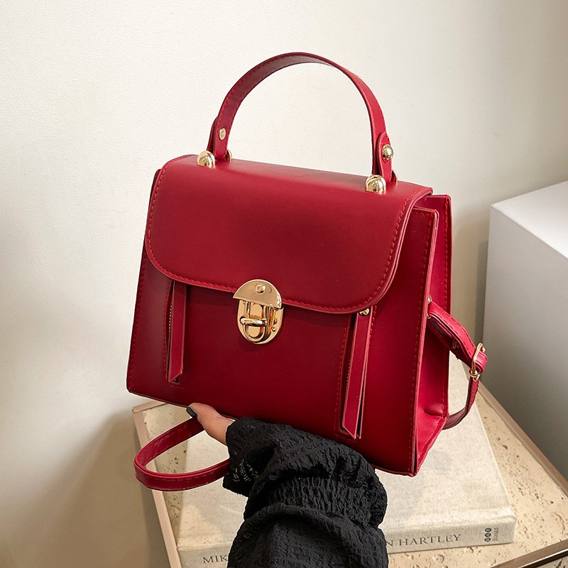 Moda, atmósfera, bolso de hombro simple, primavera 2025, nuevo estilo, bolso de mensajero para mujer, bolso cuadrado con cerradura de personalidad retro, marea