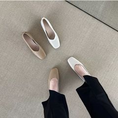 超柔らかい牛革〜レディースシングルシューズ、女性用浅口太ヒールスクエアトゥおばあちゃん靴、女性用ソフトソールビーニーシューズ