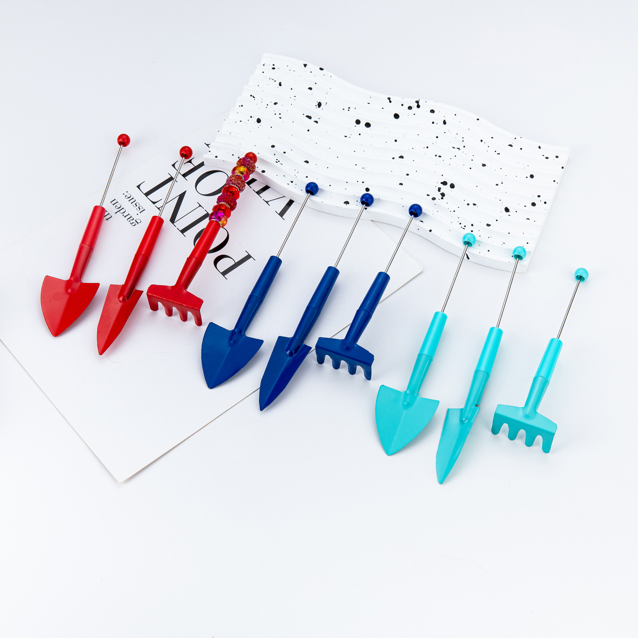 DIY cuentas herramientas de jardinería set de tres piezas rastrillo flor plantación de flores carnosas pequeñas herramientas de pala pequeña pala maceta