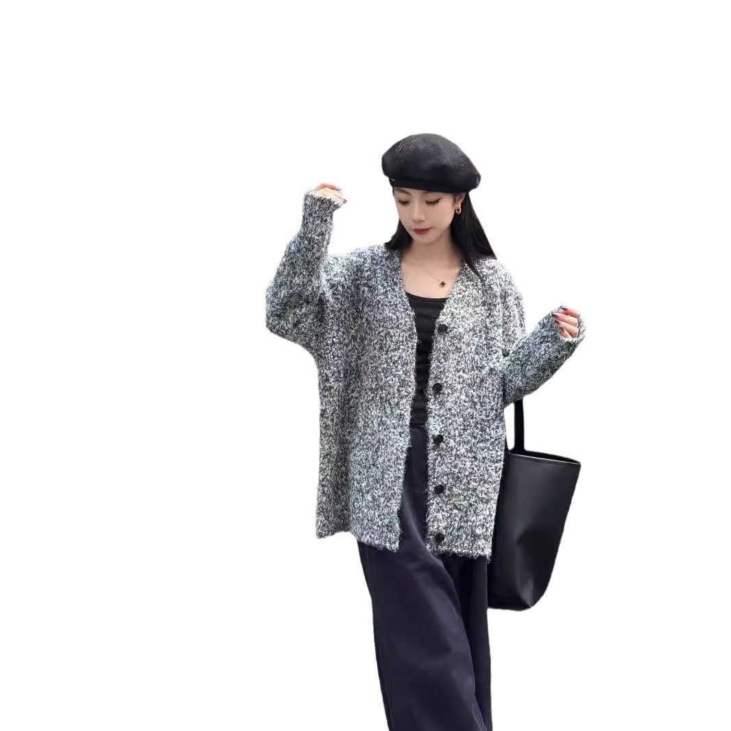 24 invierno Puyuan 2024 otoño nuevo estilo coreano suelto de cuello en V cardigan de punto sensación de diseño image 6