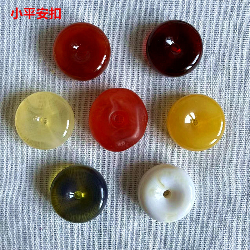 二代琥珀蜜蜡玫瑰花鱼眼扣浮盐水平安扣吊坠小脚丫貔貅款文玩宝石