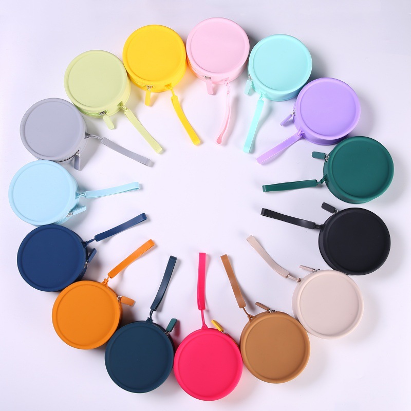 Silicone organizer bag