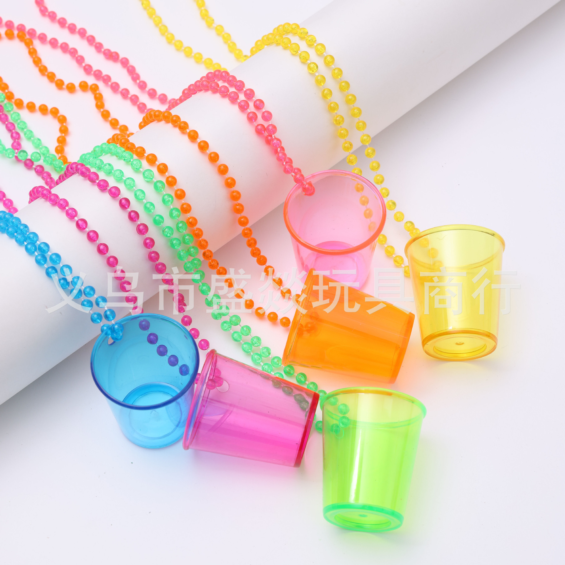 跨境爱尔兰节电镀塑料透明杯子项链圣帕托里克狂欢派对连线珠项链