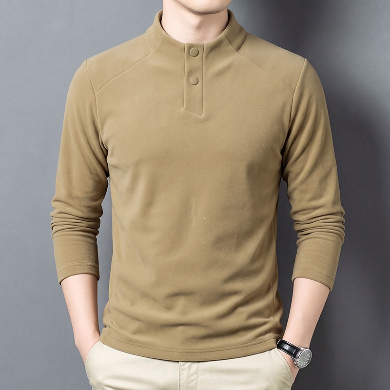 Comfortable and warm solid color turtleneck base layer shirt for young men, fashionable, simple, casual and versatile top for autumn and winter 2026.