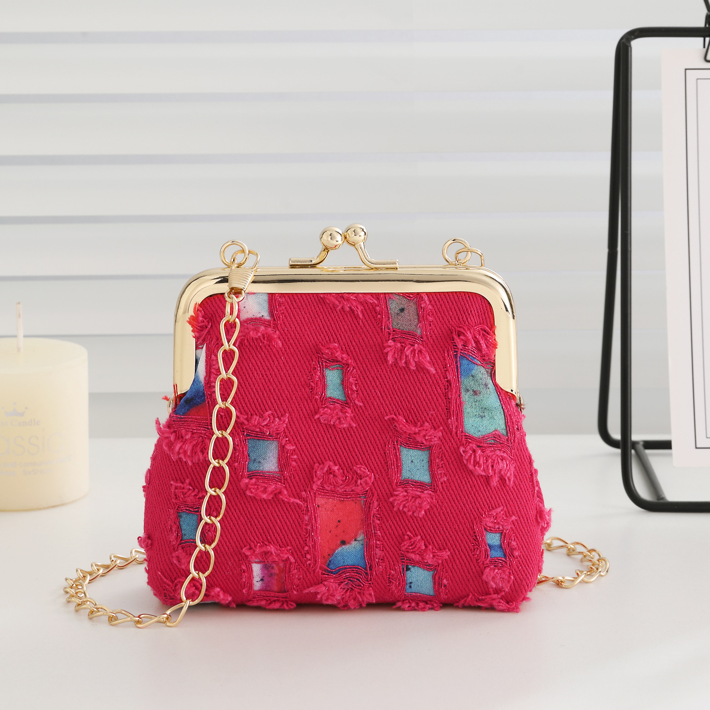 Nuevo bolso de almacenamiento de lápiz labial de alto valor, bolso de llaves para niñas, pequeño y delicado cuero suave, sensación de lujo ligero, bolso de cambio