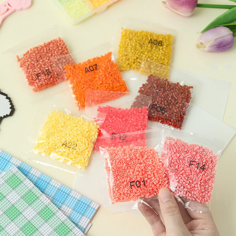 Tangram Fusion Beads Refill Pack 264 Colors Wholesale 2.6mm 1000 Pieces Bagged DIY 3D Educational Puzzle Toy Tangram Fusion Beads Refill Pack 264 Colors Wholesale 2.6mm 1000 Pieces Bagged DIY 3D Educational Puzzle Toy