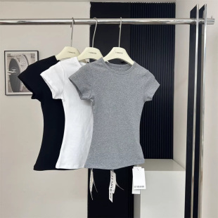 �ļ���2025���ļ��¿�ð����@�����nŮ���Ļ��A������Ů