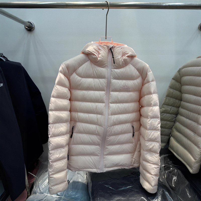 泡芙90白鸭绒排骨羽绒服女士防寒轻薄2025新款时尚连帽户外情侣款|undefined
