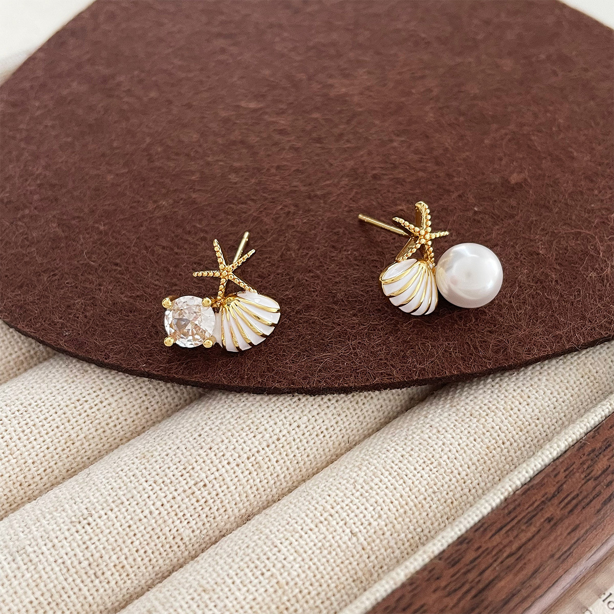 Cubic Zirconia And Pearl Stud Earrings, Delicate And Versatile For Work, Commute And Daily Wear. Hypoallergenic, Tarnish-resistant And Durable For Lon_voghion.com
