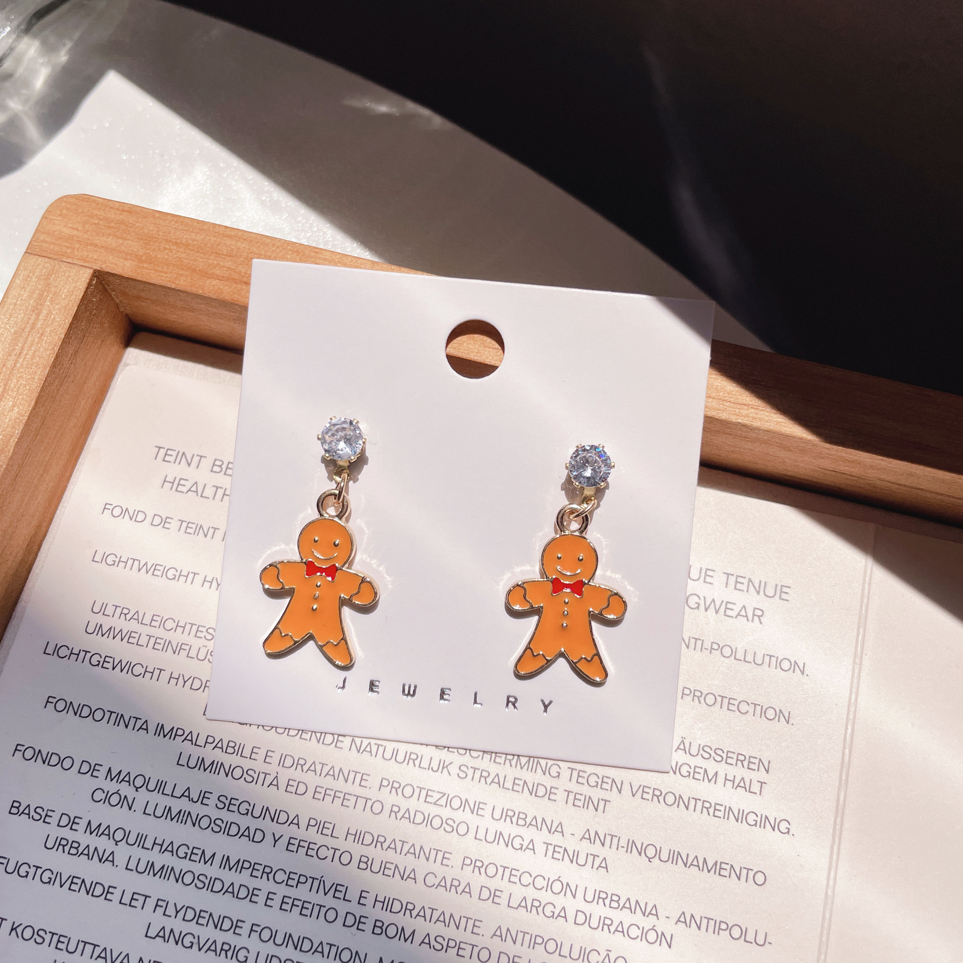 24g Weight Rhinestones Inlay Material Drop Earrings Classification 1 Pair Quantity Festival Occasion Alloy Material Christmas Festival Cartoon Character, Christmas Tree, Santa Claus Pattern Women's Gender Plating, Flakes Design Cartoon Style, Cute Style 1 Pair Christmas Cartoon Style Cute Cartoon Character Christmas Tree Santa Claus Plating Flakes Alloy Rhinestones Drop Earrings 12