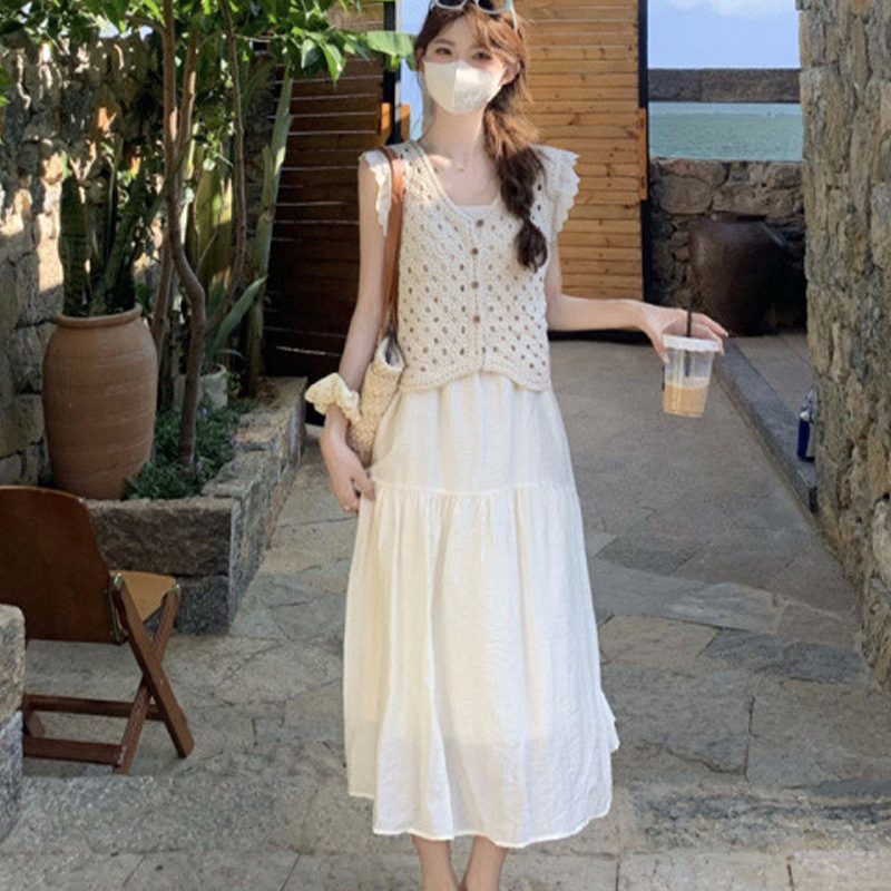 Z1B实拍 2025夏季新款超仙气质大摆纯色吊带连衣裙镂空针织马甲套