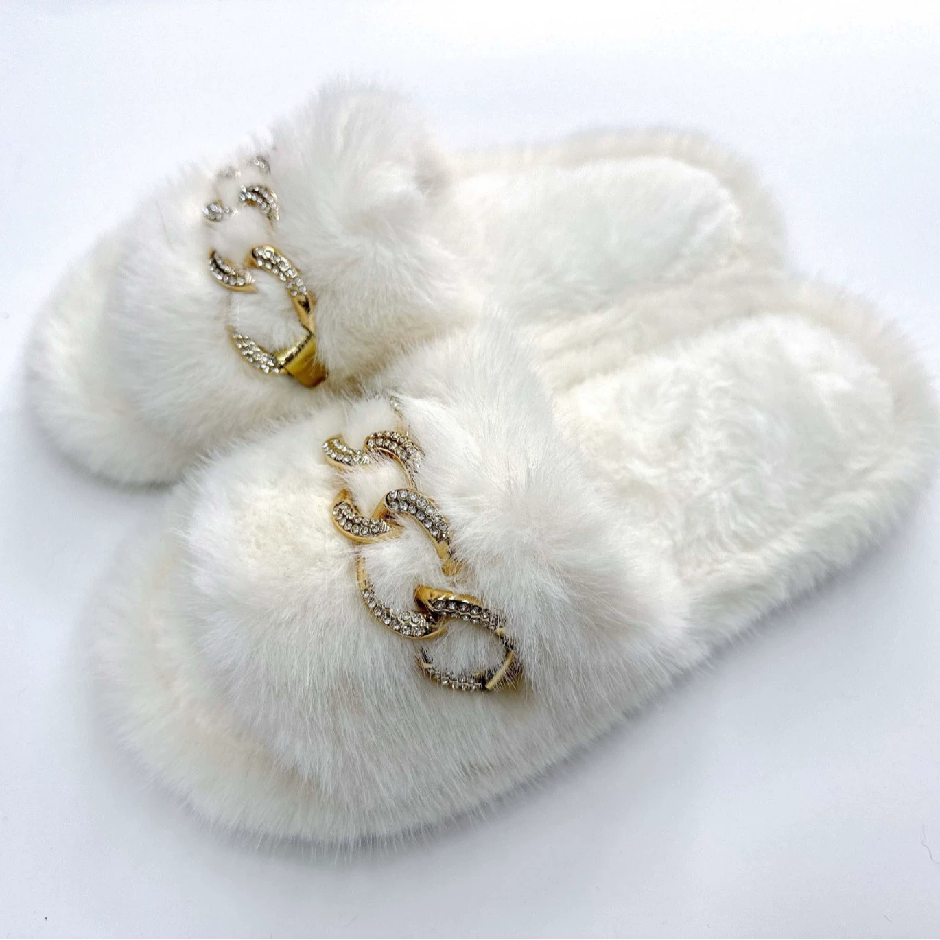 Женские домашние тапочки из искусственного меха кролика в корейском стиле, с цепочкой и стразами, для трансграничной электронной коммерции Amazon, новинка 2025 года.