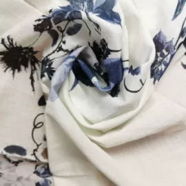 丝巾;围巾;披肩