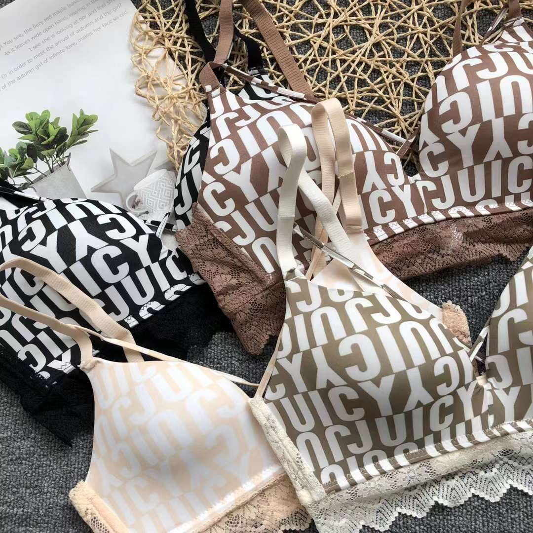 Nueva colección de pecho push-up ajustable de tres pechos cómoda sin costura inalámbrica superior delgada inferior ropa interior gruesa sujetador de las mujeres